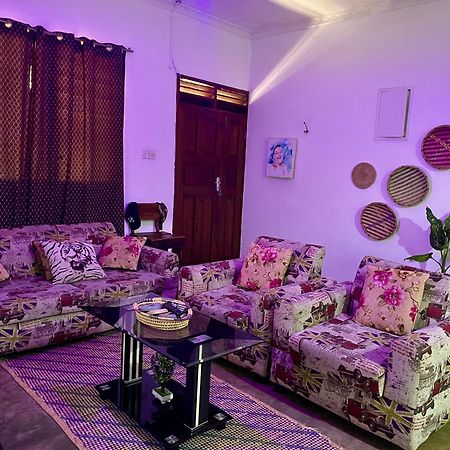 Mambo & Jambo Homestay Mwanza Exterior foto