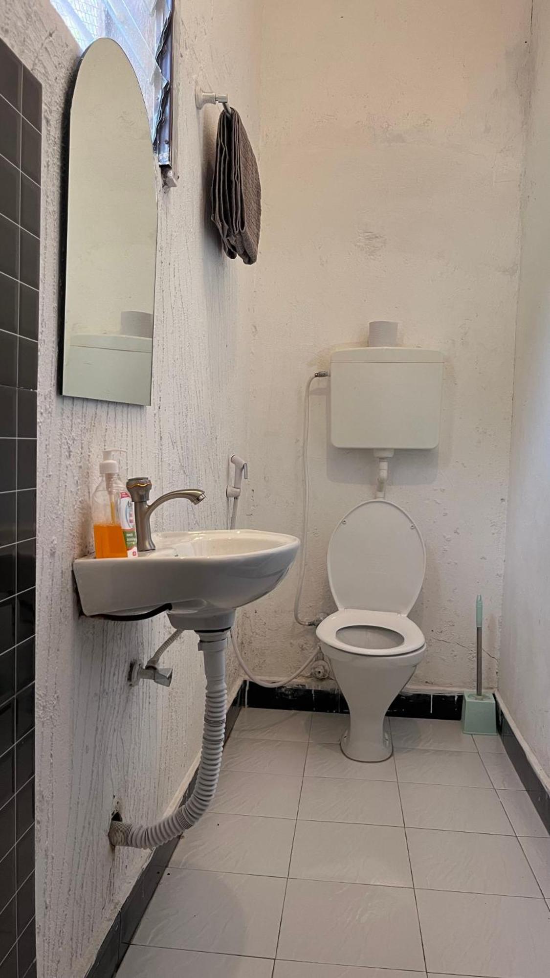 Mambo & Jambo Homestay Mwanza Exterior foto